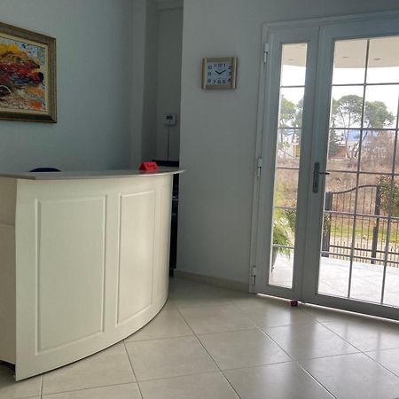 Perfect Location, Nature And Sea - Self Check-In Golem  Bagian luar foto